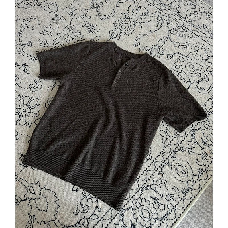 Men's Henley Collar Knit Short Sleeve Polo Shirt in Gray