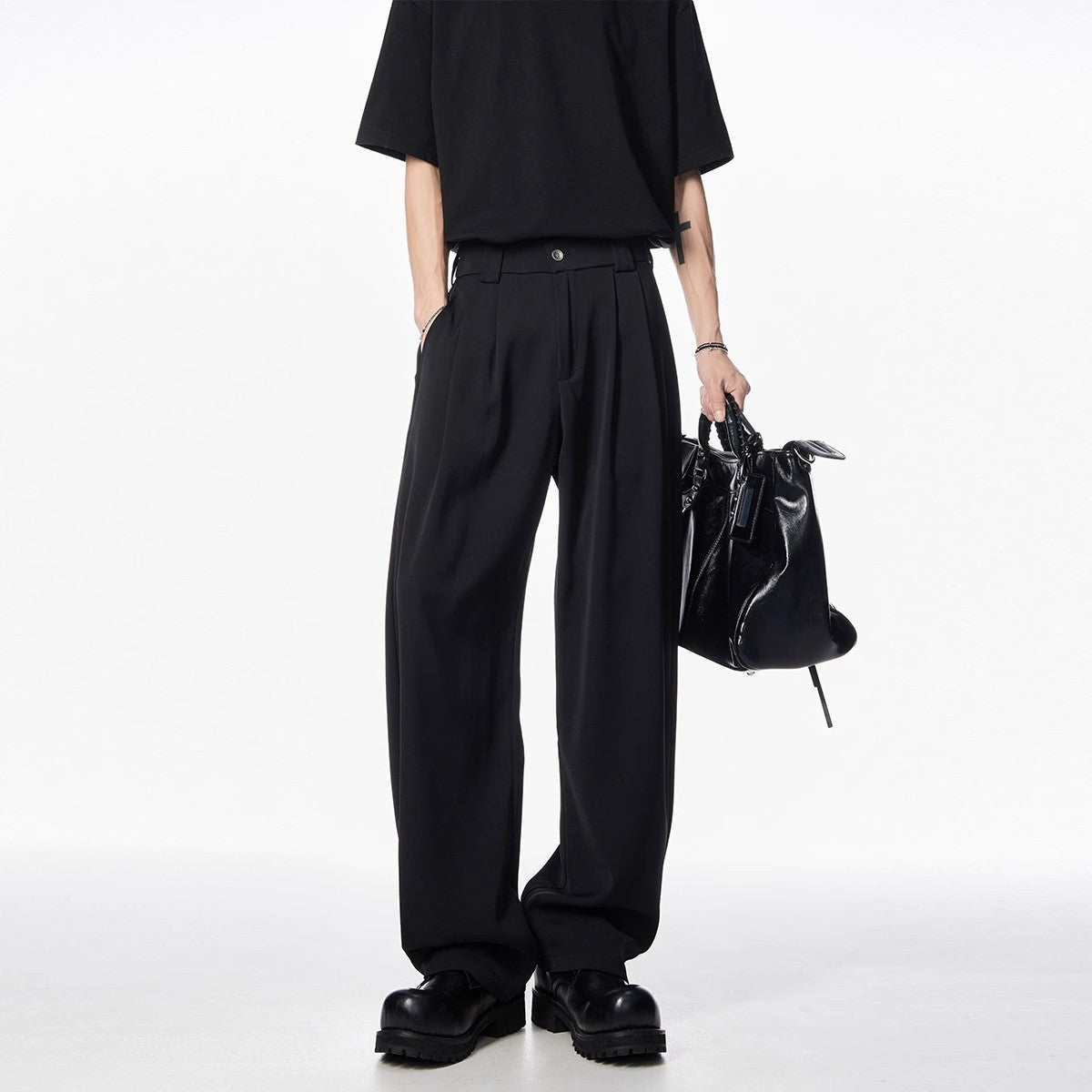 Men's Draped Wide-Leg Casual Pants in Black