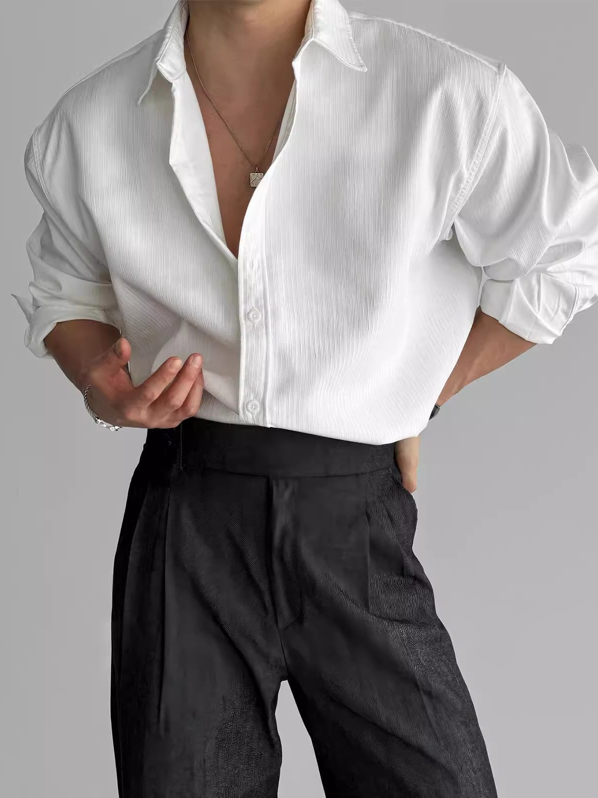Men's Vertical Stripe Long Sleeve Button Shirt in Black
